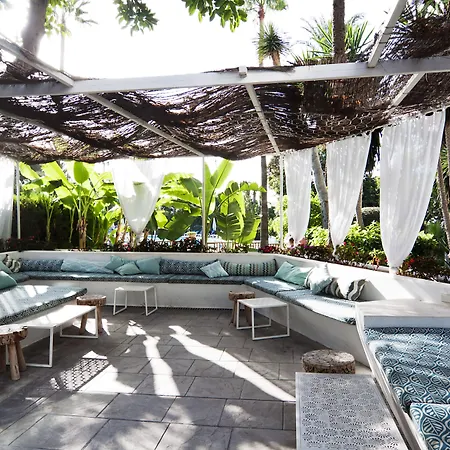 帕玛索尔酒店 酒店